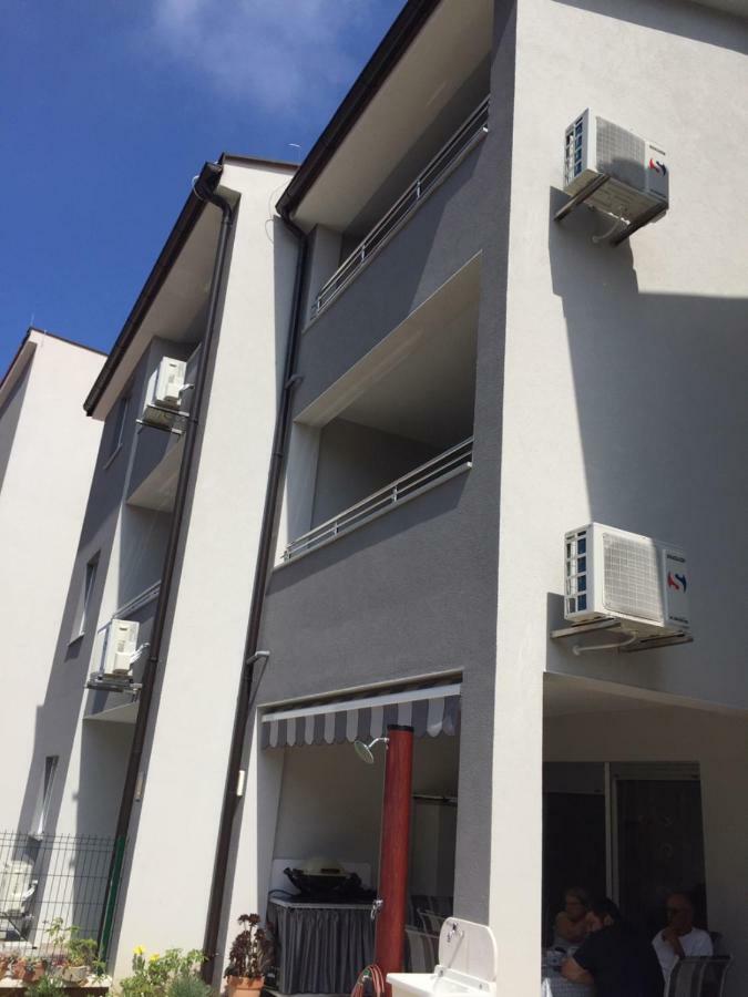 Apartman 梅杜林 外观 照片